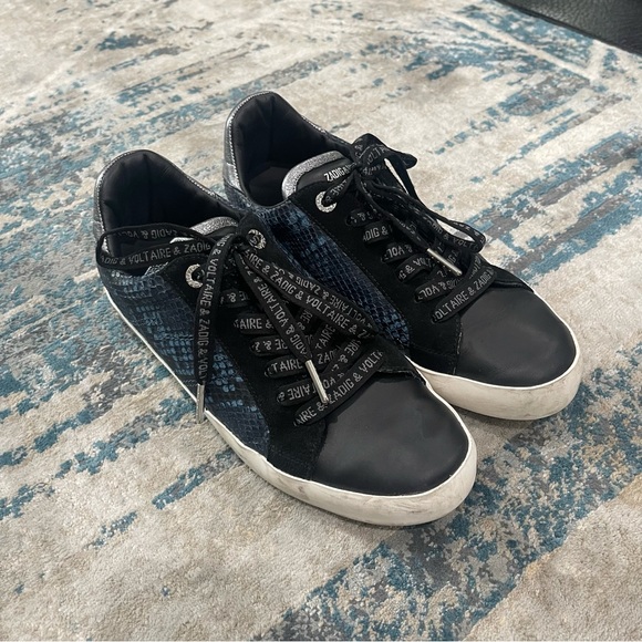 New Zadig and Voltaire, wild low-top sneaker navy python print - Picture 2 of 8